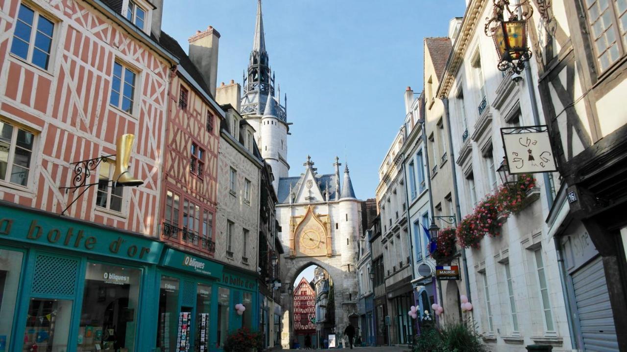 Appartement Charme plein cœur Auxerre Extérieur photo