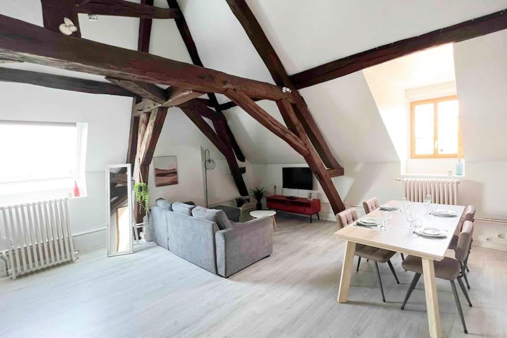 Appartement Charme plein cœur Auxerre Extérieur photo
