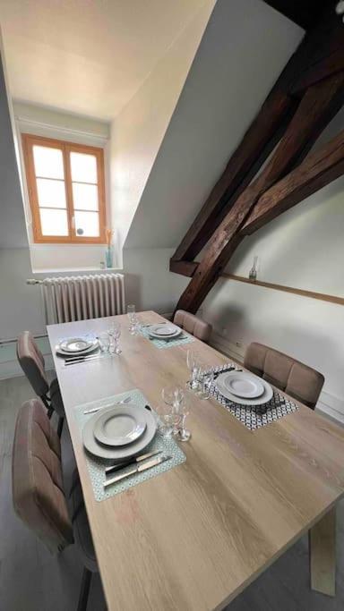 Appartement Charme plein cœur Auxerre Extérieur photo